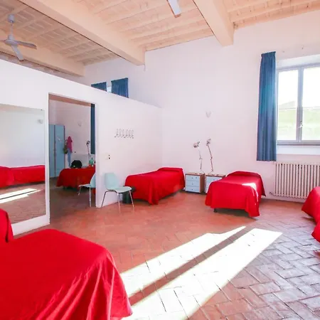 Orsa Maggiore Hostel for Women Only-3